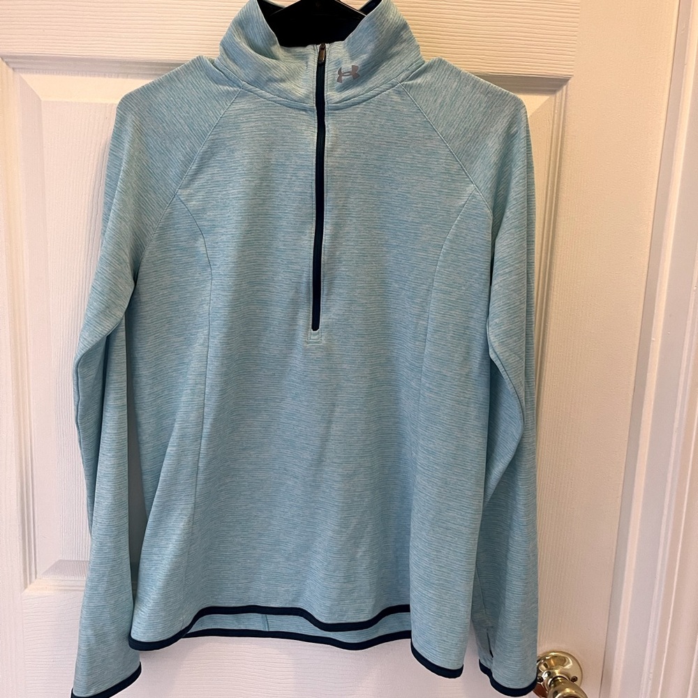 Girls youth Large-  Under Armour -  pull over
Gently used